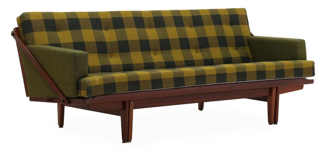 Teak daybed. Seat, back and armrests upholstered with original green, checquered wool. Model 200. Manufactured and marked by Frem Røjle. L. 201 cm. — Modern Furniture — Bruun Rasmussen