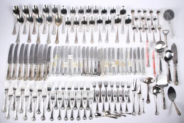 Carl M. Cohr and MEMA. 'Saxon flower' silver cutlery(126)