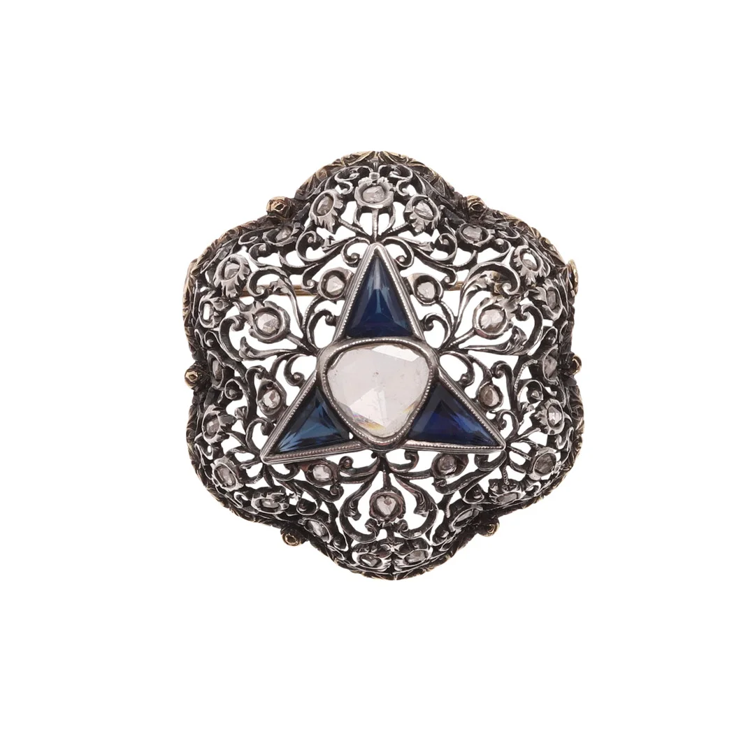 A SAPPHIRE AND DIAMOND BROOCH. — Brooches & Pendants — Lawrences Auctioneers