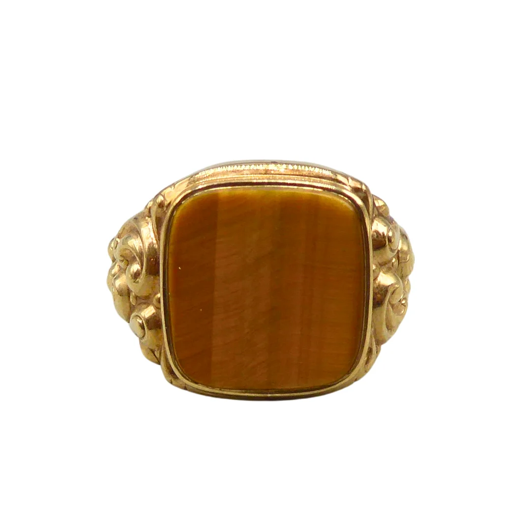 TIGERAUGE UND 333ER GELBGOLDRING. — Rings — Auktionshaus Stuber's Hammerschlag
