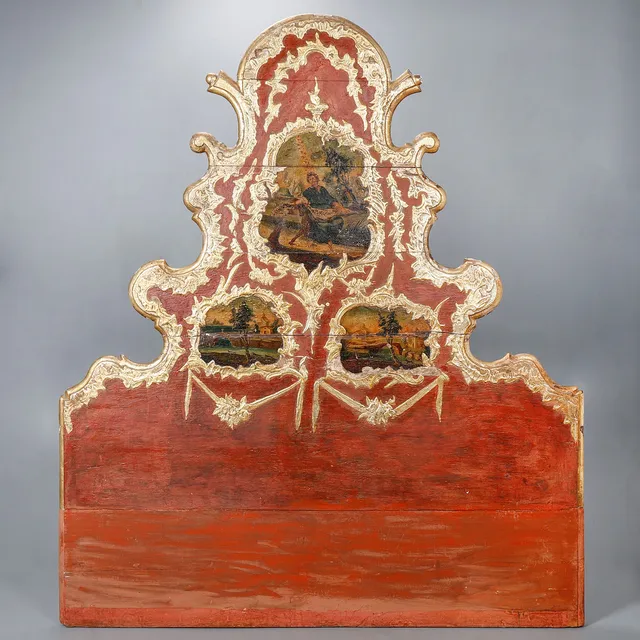 Rococo-style bed head "de Olot" in carved, polychrome and gilt wood, late 18th Century.