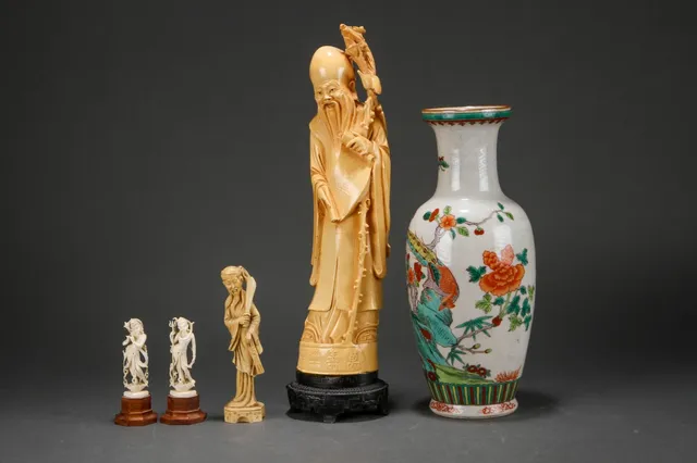 Samling asiatiske genstande(5)
