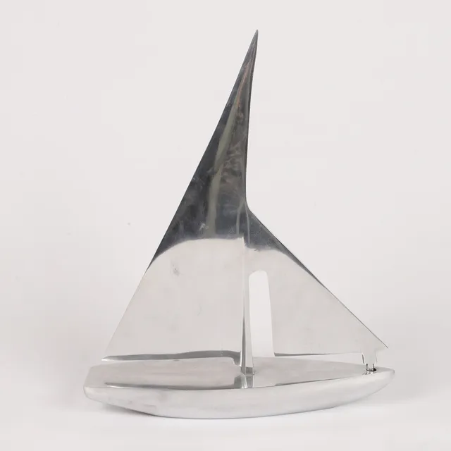 SKULPTUR, segelbåt, lättmetall.