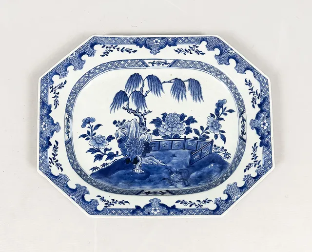 STEKFAT, porslin, Kina, 17/1800-tal.