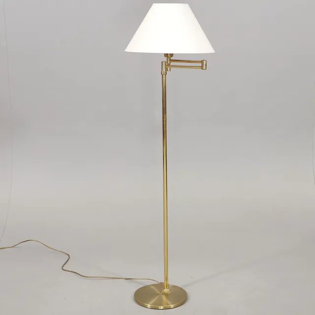 GOLVLAMPA, mässing, Ewå, Värnamo.