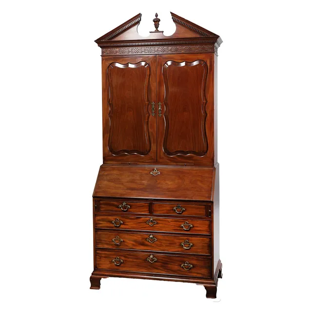 A SUPERB QUALITY GEORGE III STYLE SECRETAIRE CABINET BY ARTHUR BRETT OF NORWICH.
