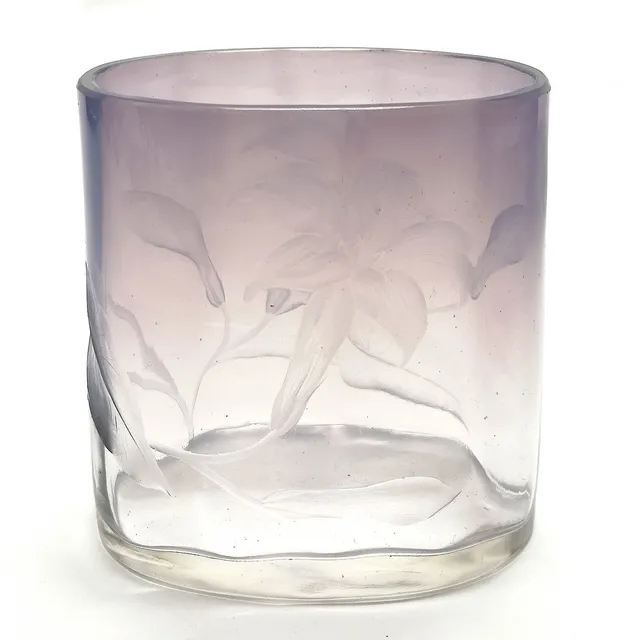 *MOSER LILAC GLASS VASE WITH ETCHED FLOWER DETAIL.