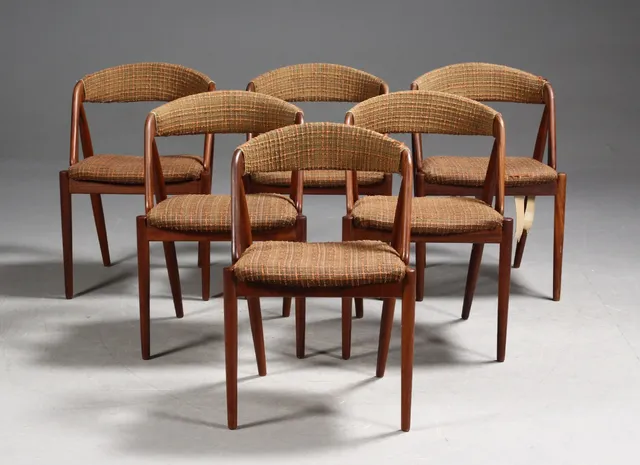 Kai Kristiansen. Seks spisestole / armstole, model 31, teak (6)