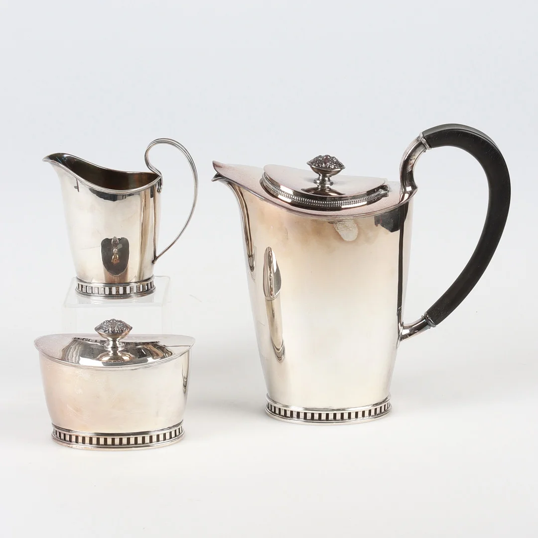 SVEN ARNE GILLGREN. Kaffeservisdelar, 3 st, silver, GAB, Stockholm, 1961. — Silver — Stadsauktion Sundsvall