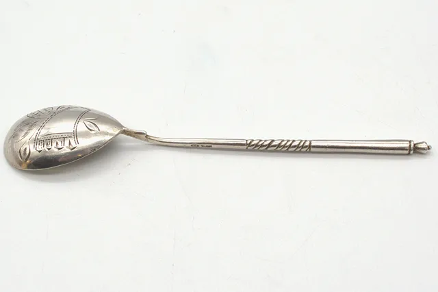 ANTIKER RUSSISCHER 875 SILBER/84 ZOLOTNIKI LÖFFEL, KOSTROMA UM 1900.