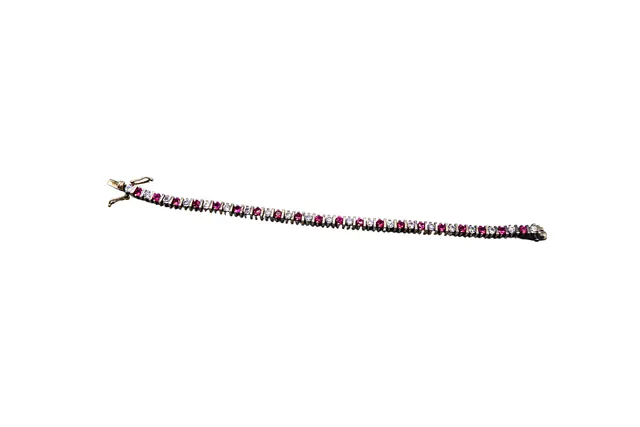 925ER SILBERARMBAND MIT ZIRKONIA BESETZT.