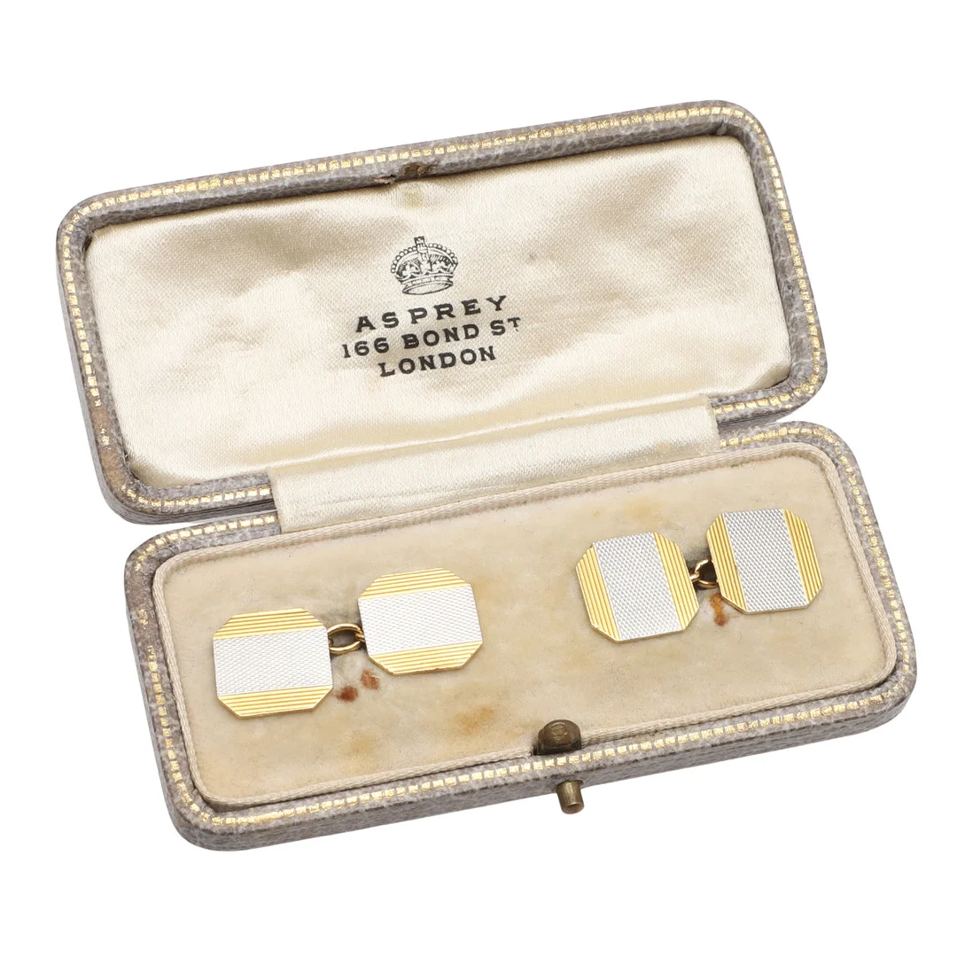 A PAIR OF 18CT GOLD AND PLATINUM CUFFLINKS. — Cufflinks & Tie Pins — Lawrences Auctioneers