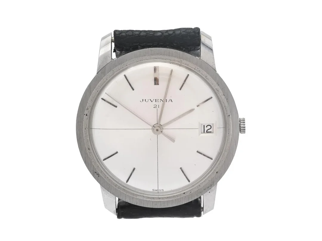 JUVENIA, herrur, 33 mm, Cal 704, Boett nr. 689123, stål, automatisk, plexiglas, läderband, ca 1965. — Klockor/Juvenia — Kaplans