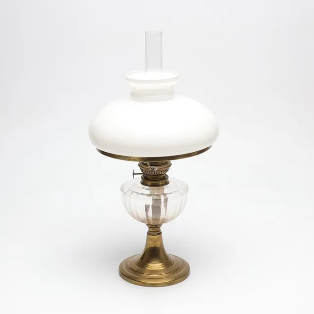 BORDSFOTOGENLAMPA, mässing och glas.