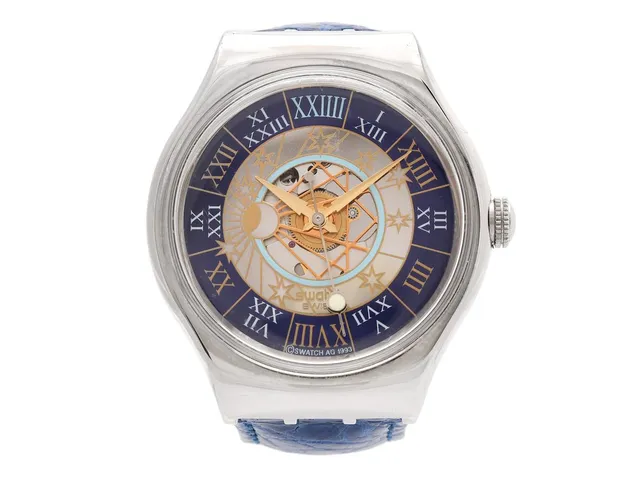 SWATCH, Special, Tresor Magique, Cal ETA 2840, Ref nr. SAZ101, Nr. 12417/12999, herrur, 36 mm, platina, automatisk, plexiglas, glasbaksida, integrerat läderband, originalspänne i stål, ca 1993, specialbox i metall.