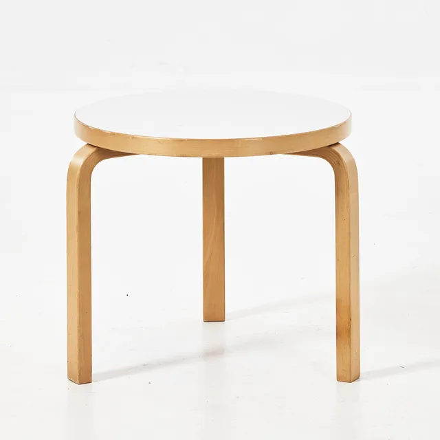 ALVAR AALTO. soff-/sidobord, modell 90D, Artek, 1900-talets andra hälft.