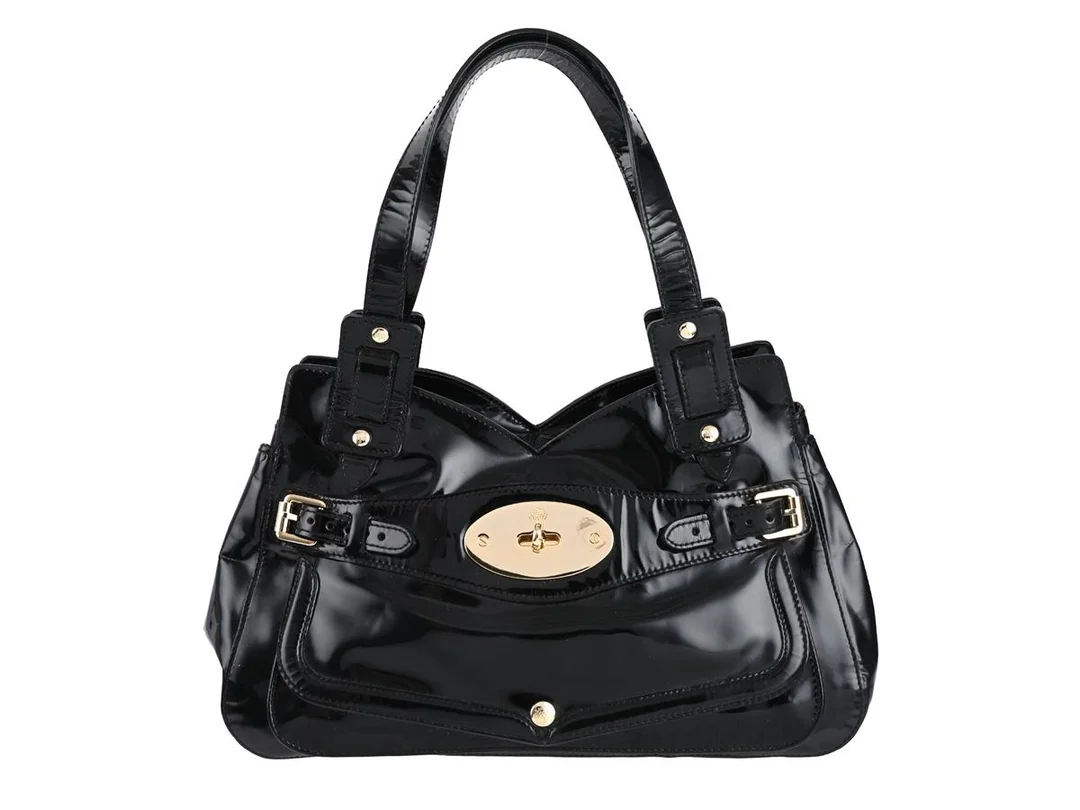 VÄSKA, MULBERRY, svart lackläder, 31x20,5x16,5 cm, dustbag. — Accessoarer/Väskor — Kaplans