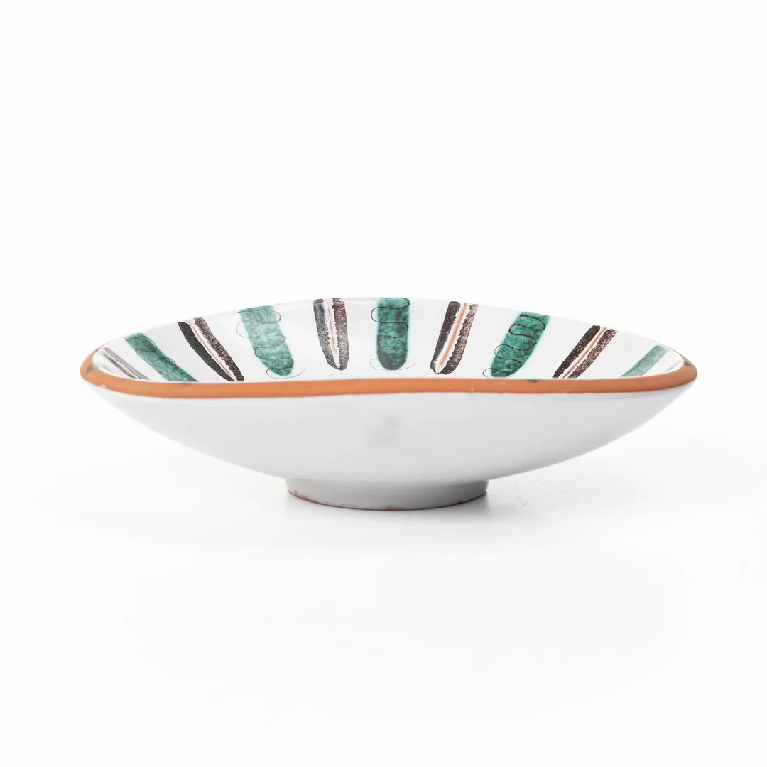 Wilhelm Kåge, fat, fajans, Gustavsbergs studio. — Design/Keramik — Bukowskis