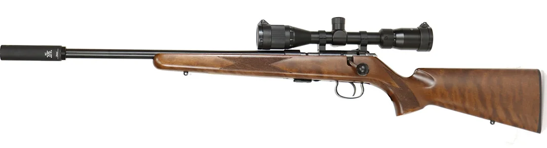 KULGEVÄR VÄNSTER, Repeter, fabrikat Anschutz, modell 14 LD HB LH, kaliber .22LR, tillv.nr 3182670, se-nr SE3100856. — Rifles — Walter Borg