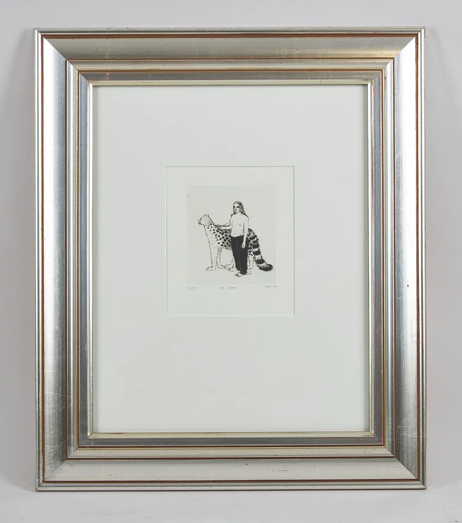 OUTI HEISKANEN. "Stor katt", signerad samt daterad -99, etsning, 16/50. — Engravings & Prints — Stockholms Auktionsverk Helsinki