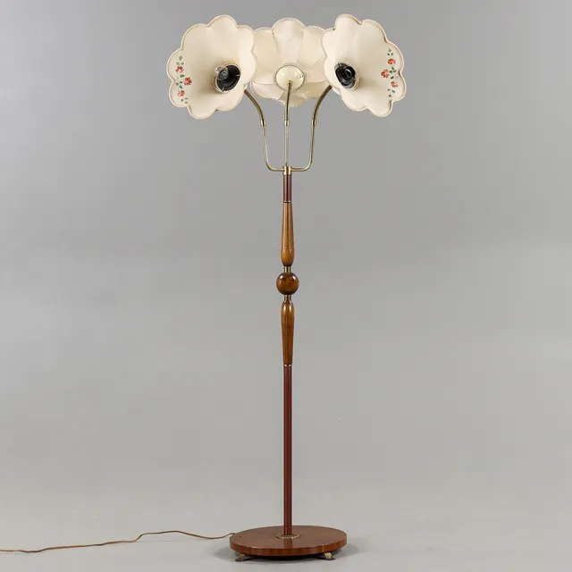 GOLVLAMPA 3-armad, 1900-talets mitt.