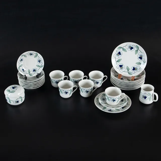 SYLVIA LEUCHOVIUS. Rörstrand "Sylvia" kaffeservis, 25 delar jubileumsservis.