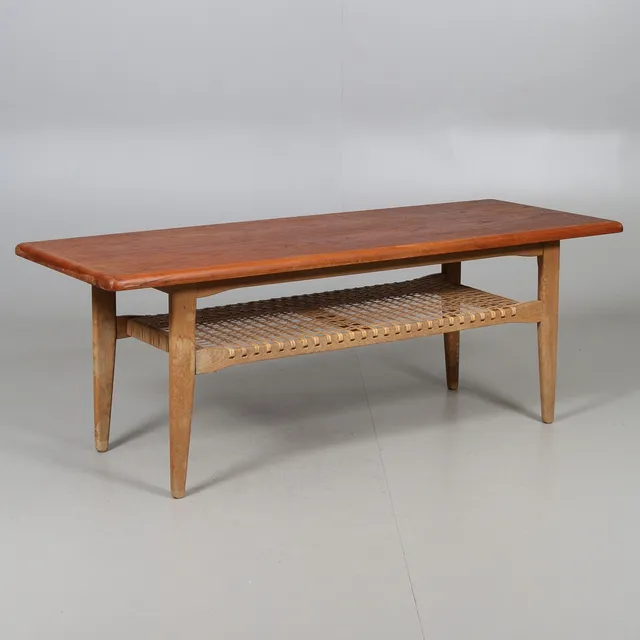 SOFFBORD, teak med tidningshylla i rotting, 1950/60-tal.