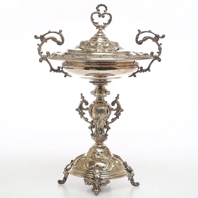 SOCKERSKÅL PÅ FOT, nysilver, GAB, 1900-tal.