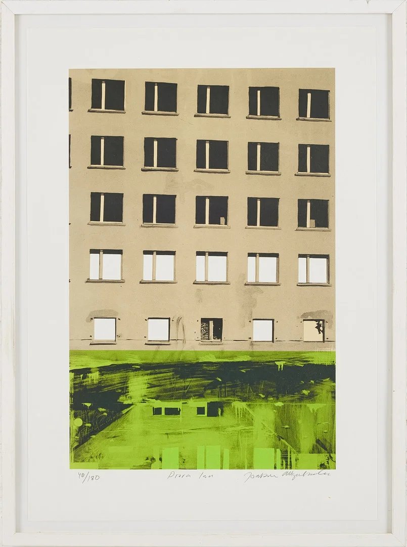 JOAKIM ALLGULANDER. "Prora Inn" färglitografi, signerad Joakim Allgulander, numrerad 40/180. — Engravings & Prints — Stockholms Auktionsverk Magasin 5