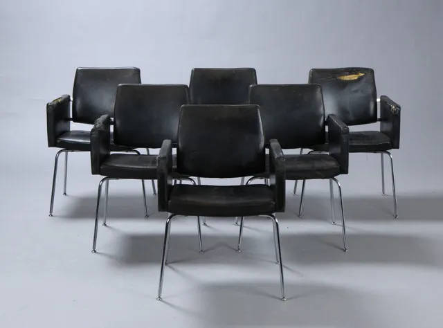 Kay Kørbing. Armstole, sort læder, 1960'erne (6)