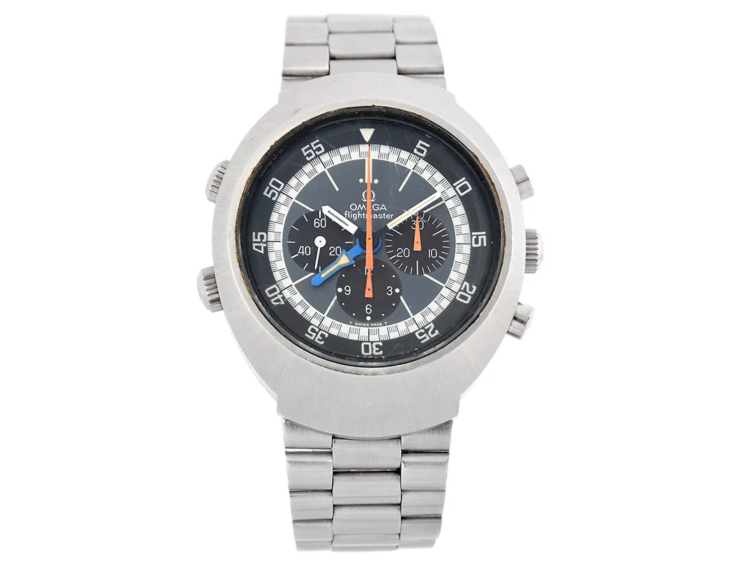 OMEGA, Flightmaster (T Swiss Made T), Cal 911, Serie nr. 31638226, Ref nr. ST 145.0026, Boett nr. 145.026, kronograf, herrur, 43 x 52 mm, stål, manuell, mineralglas, GMT-visning, originallänk, viklås, Ref nr. 1159/172, "Extract from the Archives", tillverkad 28/10 1971, levererad till Spanien, cert (ej komplett), ca november 1972, box. — Klockor/Omega — Kaplans