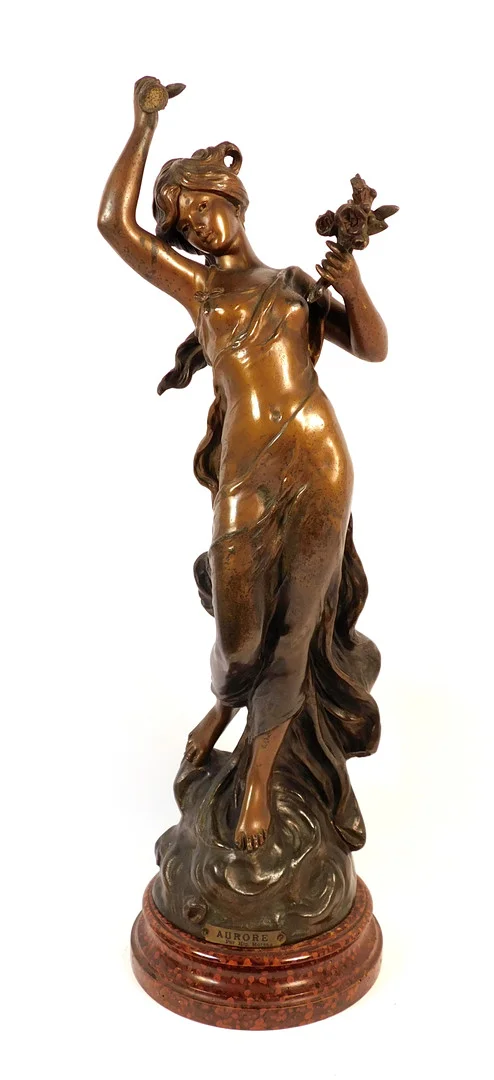 HIPPOLYTE MOREAU (1832-1927). "AURORE", calamina patinada, firmada "per Hip. Moreau". — Sculptures & Bronzes — Barcelona Auctions