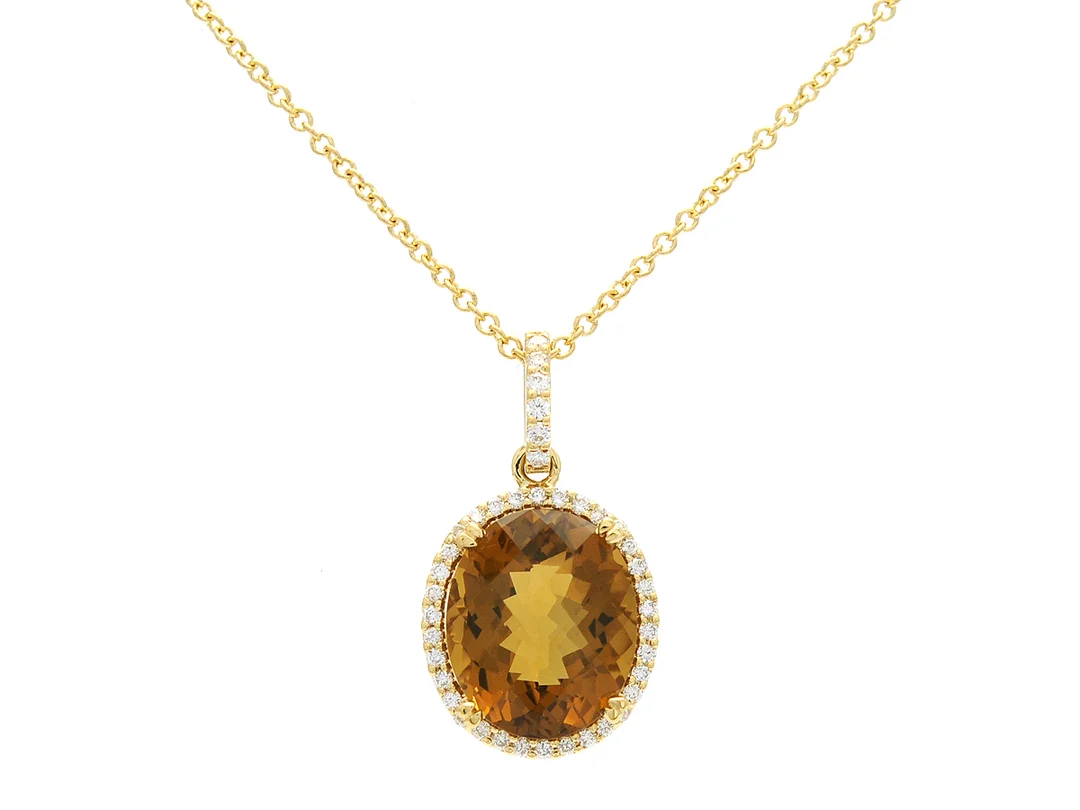 HÄNGE/KEDJA, 18K guld med kanel quartz 4,33 ctv 40 briljanter 0,21 ctv, W/SI, längd 42-44 cm — Smycken/Hänge med kedja — Kaplans