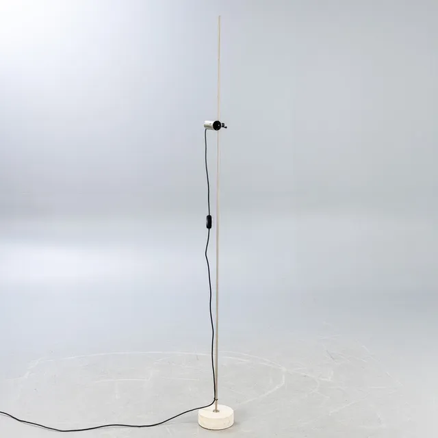 TITO AGNOLI. Oluce, Stehleuchte / Lampe, Modell 'Agnoli 387'.