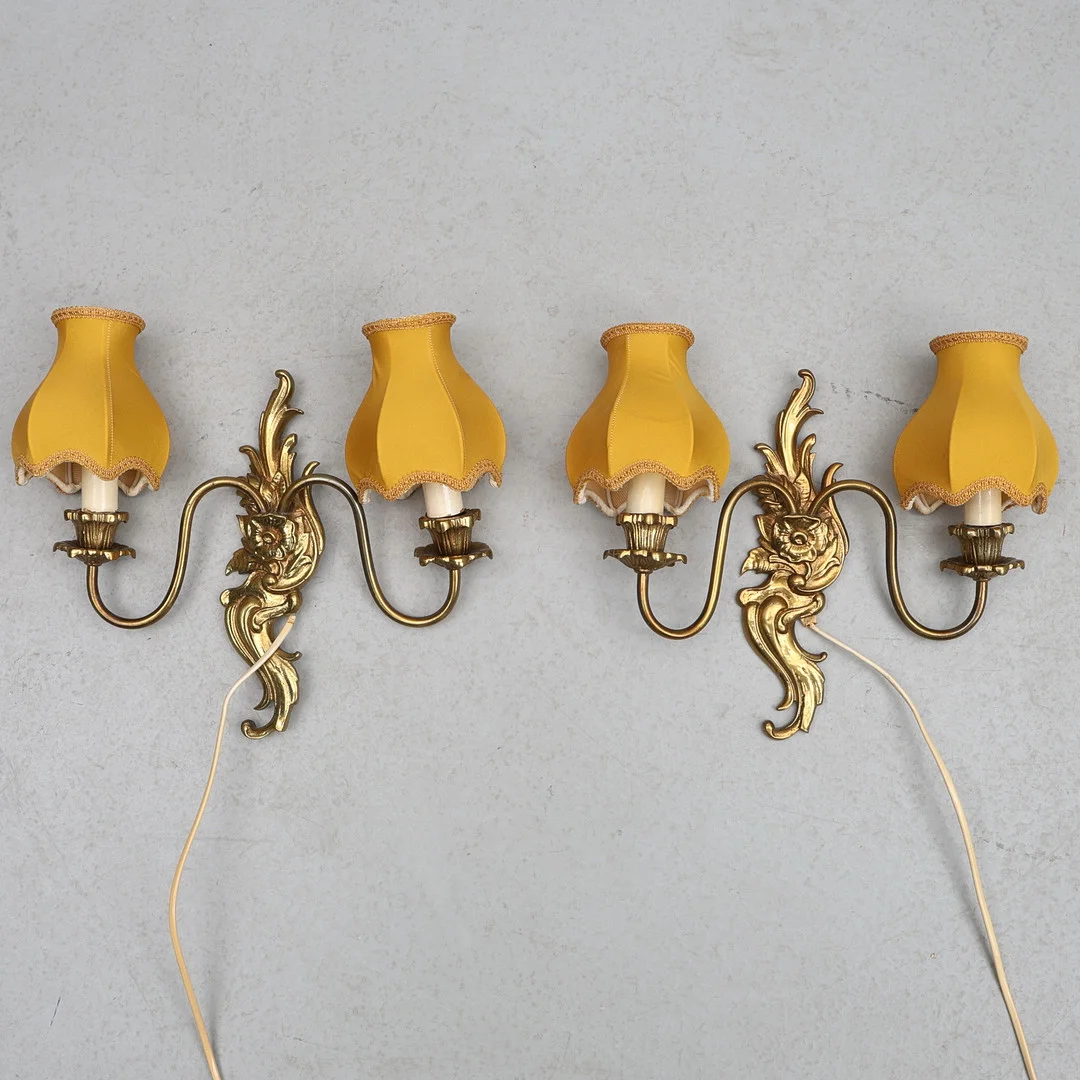 LAMPETTER. 2 st, mässing 1900-talets mitt. — Wall Lights — Gomér & Andersson Jönköping