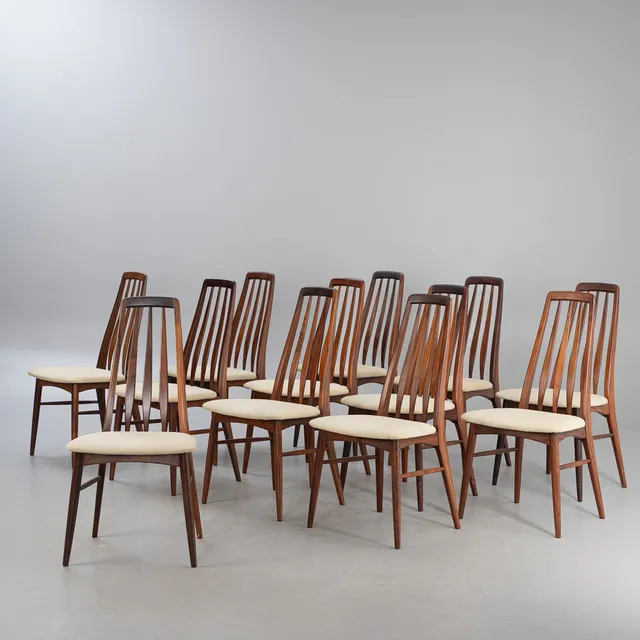 NIELS KOEFOED. Koefoed Hornslet. 12 Rio-Palisander Sprossenstühle / Esszimmerstühle 'Eva'. Dänemark, 1960er Jahre.