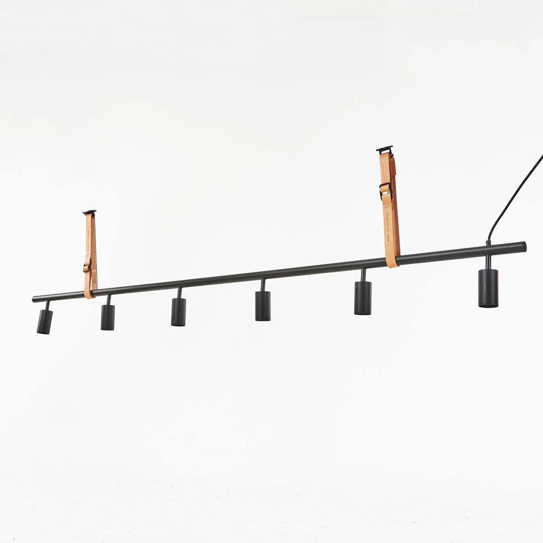 NICLAS HOFLIN. "Long John Pendant", takarmatur, RUBN, formgivningsår 2024. — Ceiling lights — Stockholms Auktionsverk Magasin 5