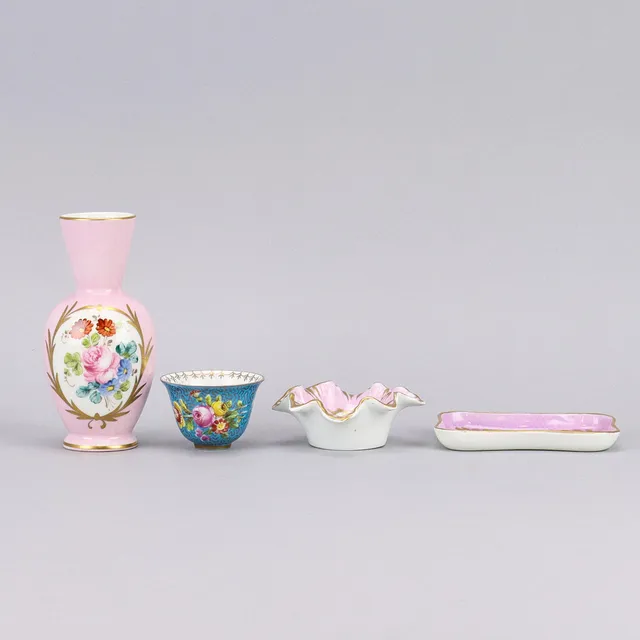 PORSLIN 4 delar, Sevres.