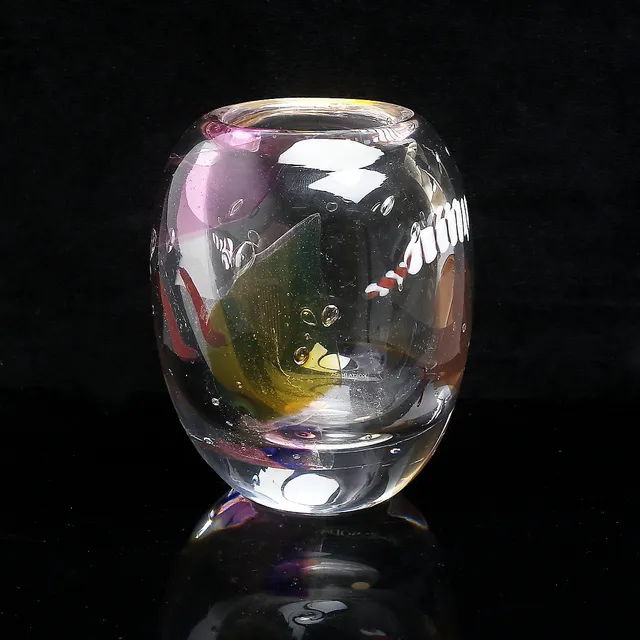 BERTIL  VALLIEN. Vas, glas, Kosta Boda Atelier, signerad.