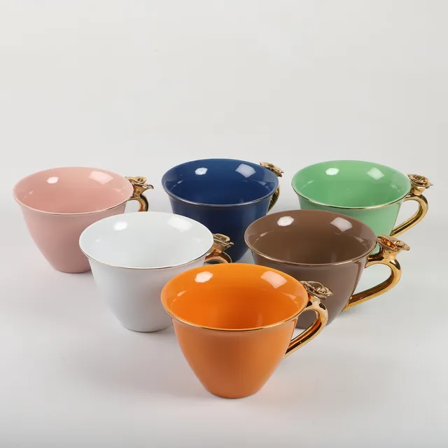 KERSTIN TILLBERG. Tekoppar, 6 stycken, keramik med rosor, Mölle, 2000-tal.