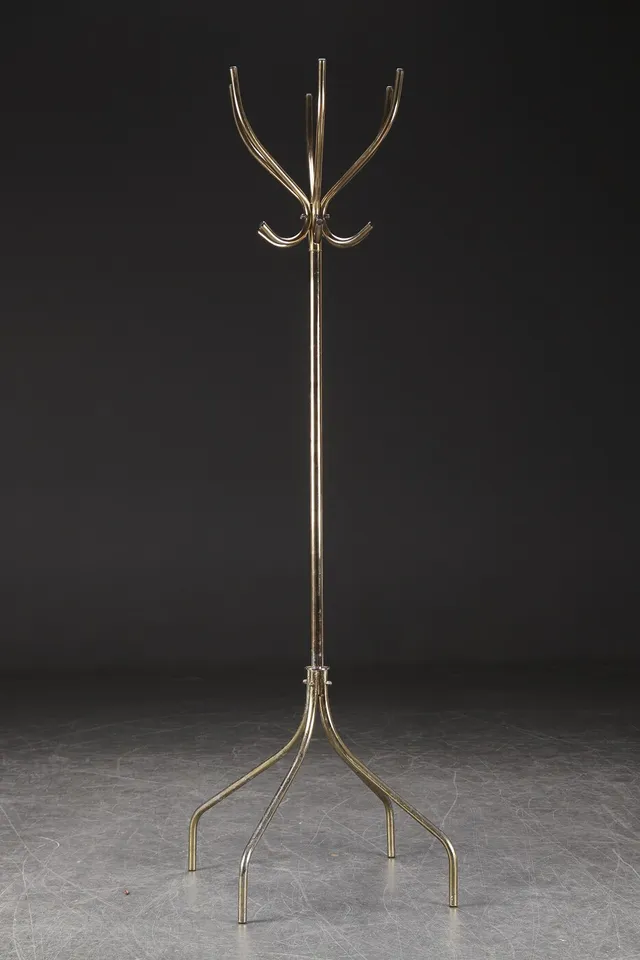 Tranås. Stumtjener af messing, 1960-70'erne