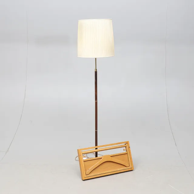 MÖBLER, 2 del, 1960-tal.