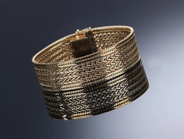 Hugo Grün. Armlænke af 14 kt. guld
