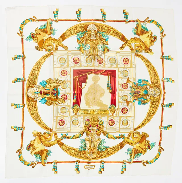 HERMÈS, "Hommage a Charles Garnier Architecte de L'Opera de Paris", scarf, siden, designad av Caty Latham 1986, ljus botten.