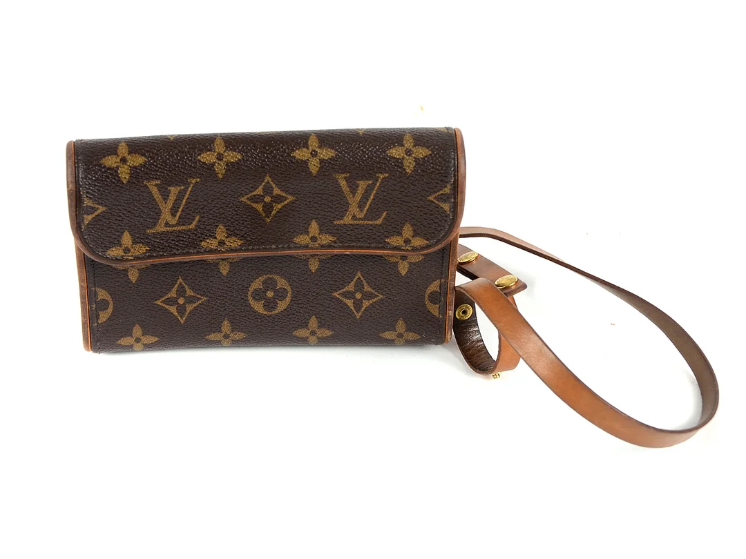 VÄSKA, LOUIS VUITTON, Pochette Florentine, mongram canvas, 16x10 cm, stl M på remmen, dustbag. — Accessoarer/Väskor — Kaplans