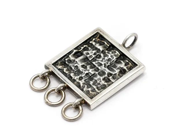 HÄNGE, silver, 3,6 x 2,2 cm, Salovaara, Finland 1971.