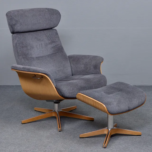 JAHN AAMODT. FÅTÖLJ MED FOTPALL "TIMEOUT CHAIR" CONFORM, SAMTIDA.