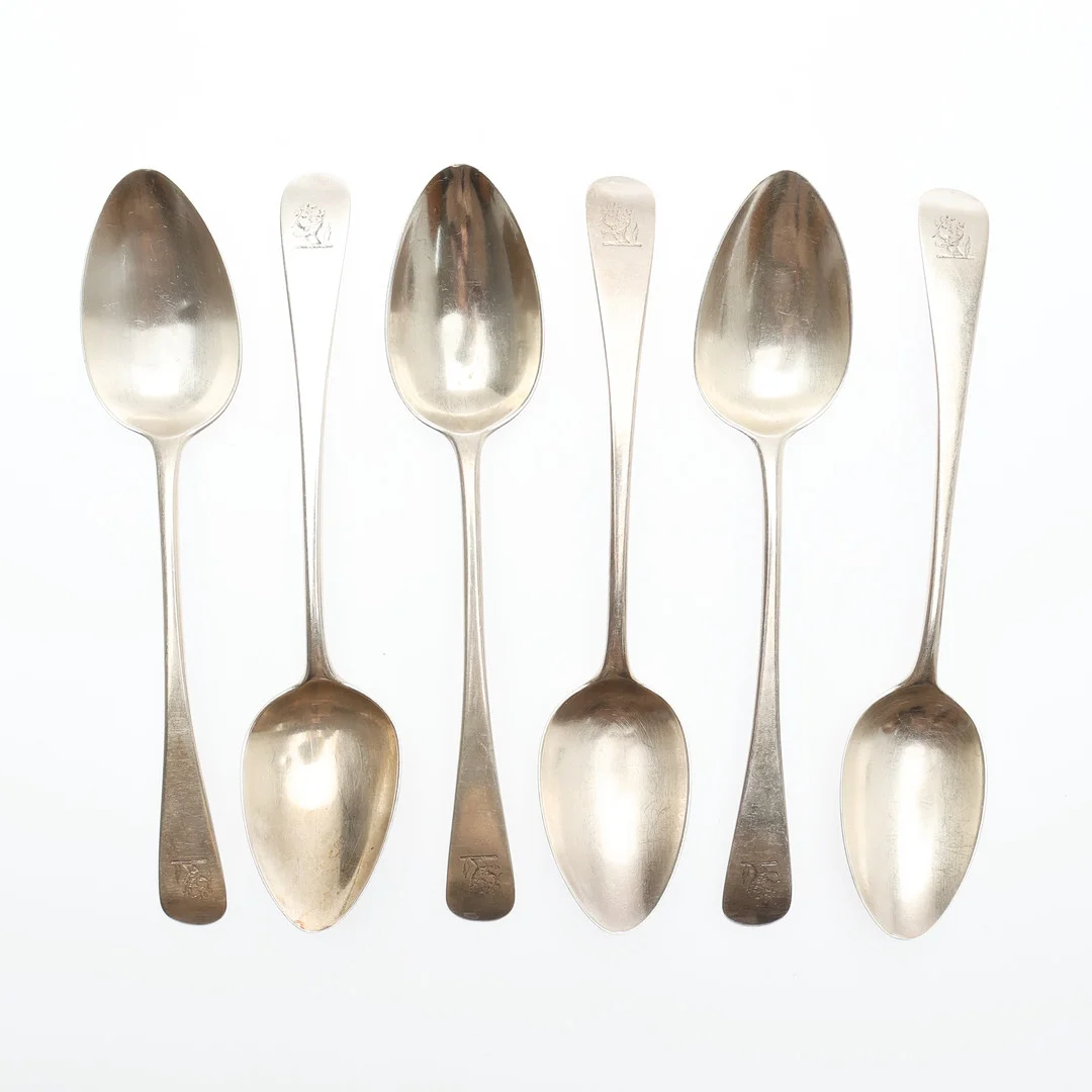 SET OF 6 GEORGE III OLD ENGLISH PATTERN DESSERT SPOONS. — Silver — Young's Auctions