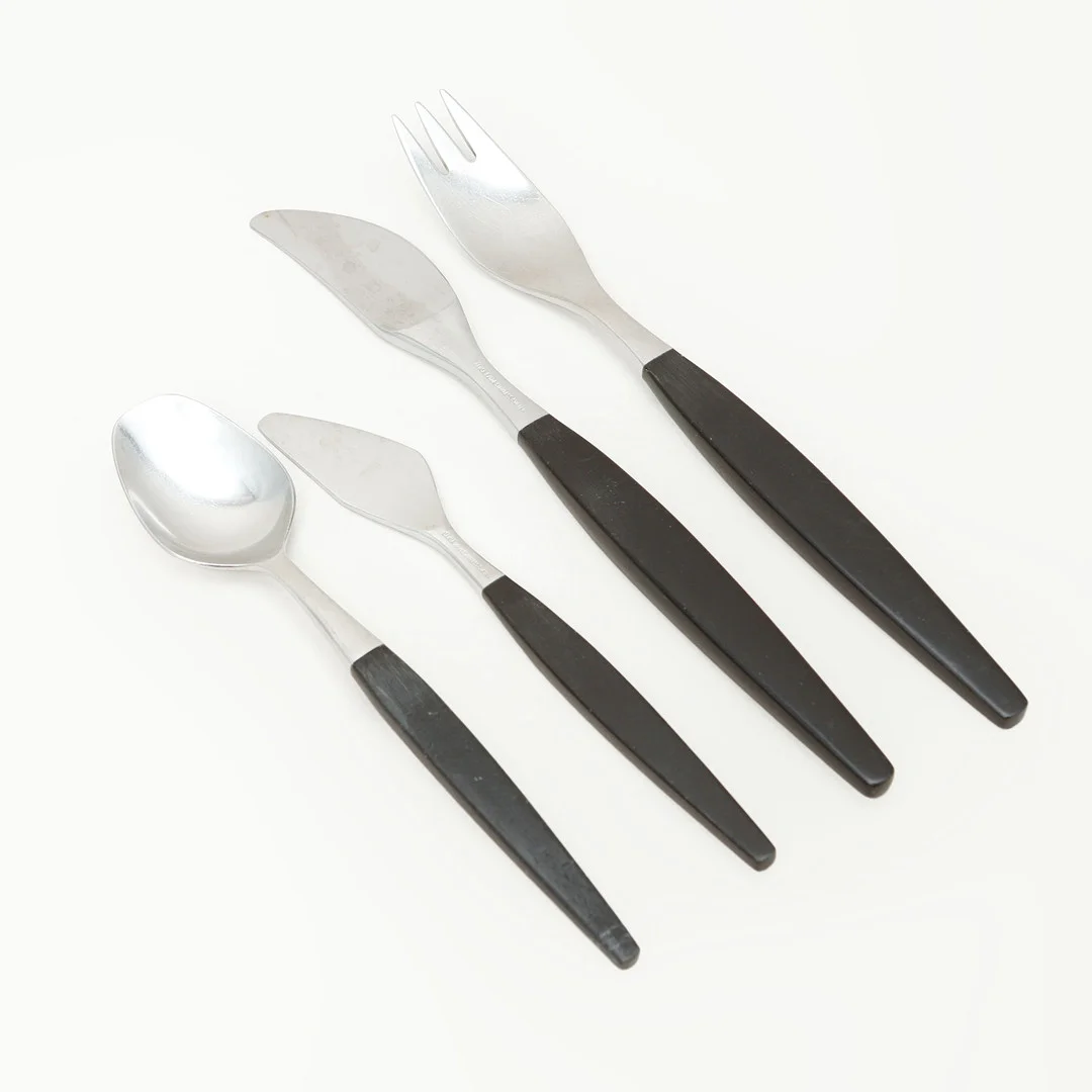FOLKE ARSTRÖM. Bestickuppsättning, "Focus", 29 delar. — Other metals — Göteborgs Auktionsverk