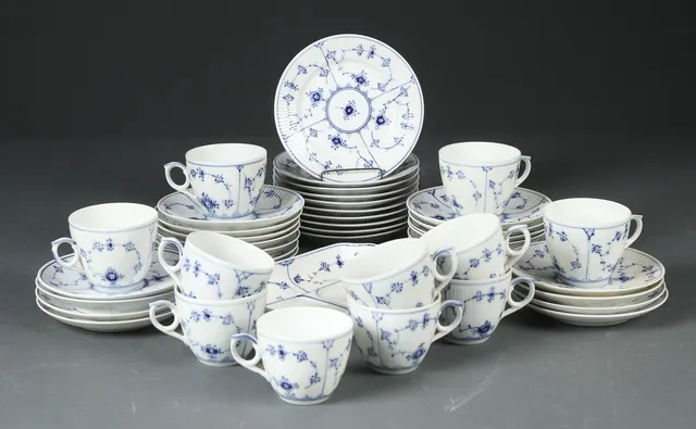 Royal Copenhagen. Musselmalet service af porcelæn (43)